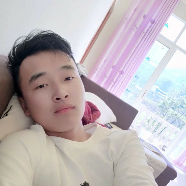 温柔深空男神的照片