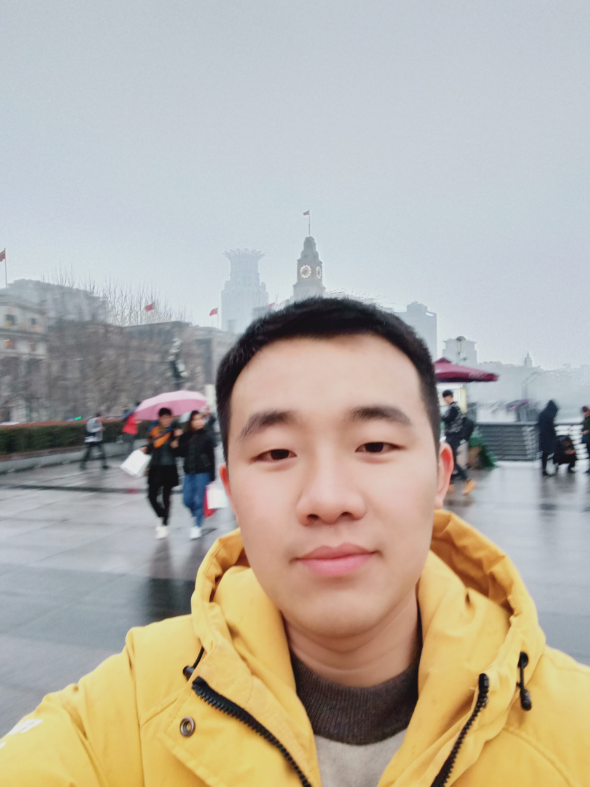 简单与平A的照片